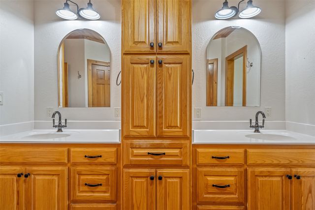 15753 COUNTY ROAD 223, Tyler, TX 75707