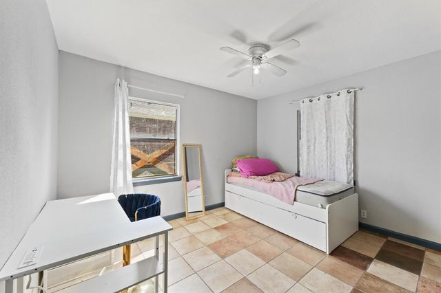 7610 Touchstone Street, Houston, TX 77028