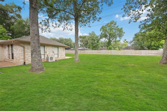 19302 Forest Fern Court, Humble, TX 77346