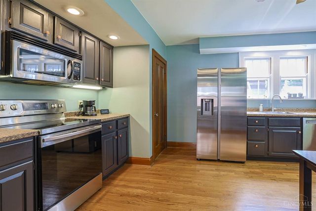 1581 Wittekind Terrace, Cincinnati, OH 45224