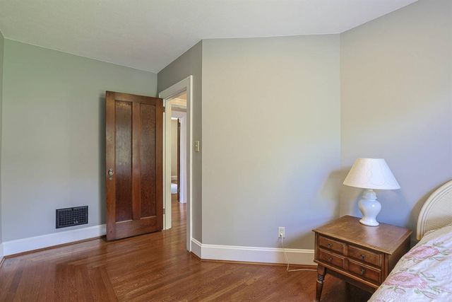1581 Wittekind Terrace, Cincinnati, OH 45224