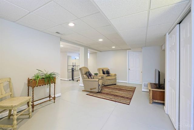 1581 Wittekind Terrace, Cincinnati, OH 45224