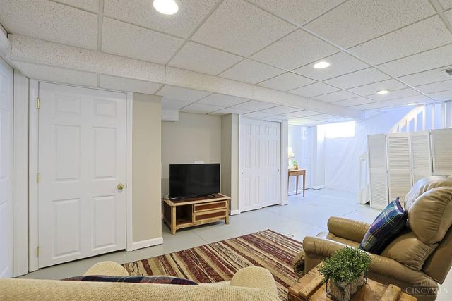 1581 Wittekind Terrace, Cincinnati, OH 45224