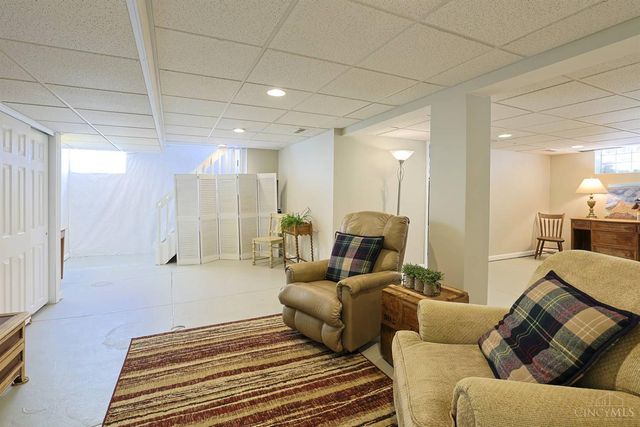 1581 Wittekind Terrace, Cincinnati, OH 45224