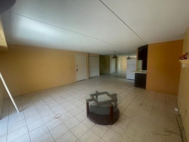 685 Oak Street 19-6, Brockton, MA 02301