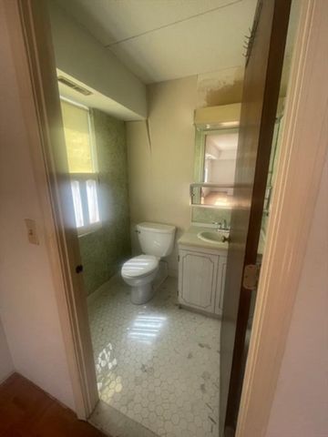 685 Oak Street 19-6, Brockton, MA 02301