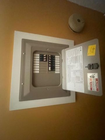 685 Oak Street 19-6, Brockton, MA 02301