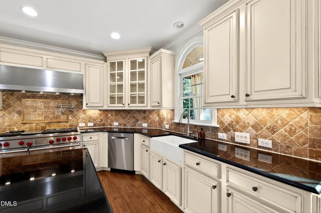 307 Lantern Ridge Lane, Cary, NC 27519