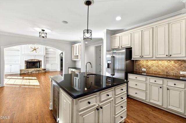 307 Lantern Ridge Lane, Cary, NC 27519