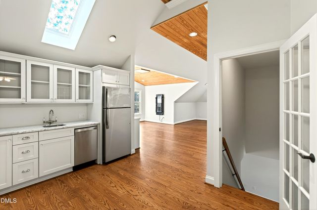 307 Lantern Ridge Lane, Cary, NC 27519