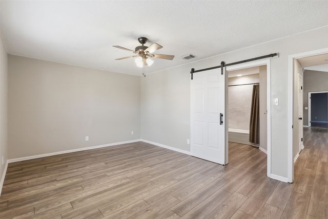 230 Teakwood Lane, Lewisville, TX 75067