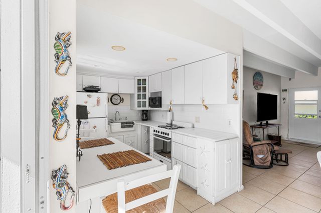 3500 S Ocean Boulevard, Palm Beach, FL 33480