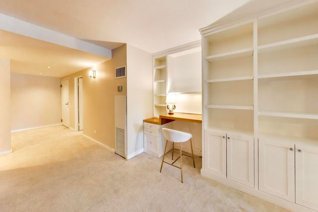 40 E 9TH Street 1601, Chicago, IL 60605