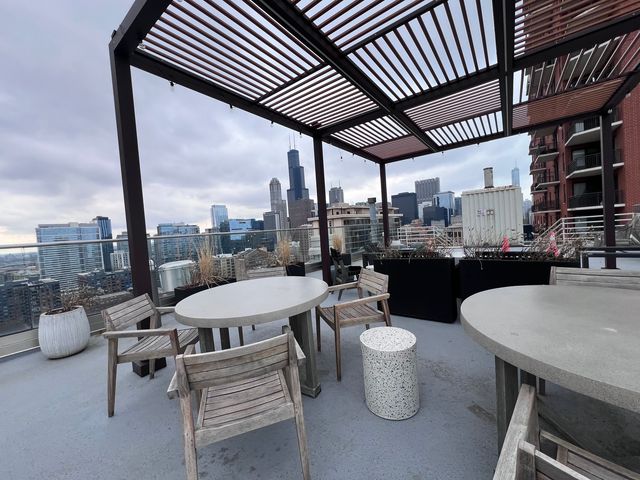 40 E 9TH Street 1601, Chicago, IL 60605