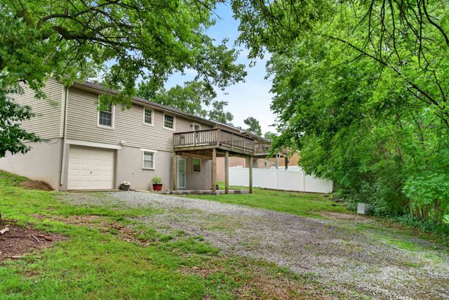 235 Savely Dr, Hendersonville, TN 37075