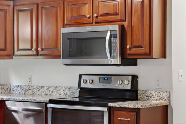 235 Savely Dr, Hendersonville, TN 37075