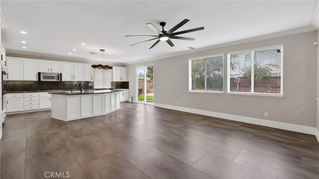 7197 Corona Valley, Eastvale, CA 92880