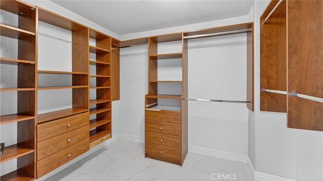 7197 Corona Valley, Eastvale, CA 92880