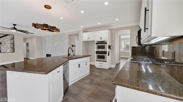 7197 Corona Valley, Eastvale, CA 92880