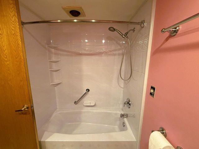 N88W17868 N Christman ROAD, Menomonee Falls, WI 53051