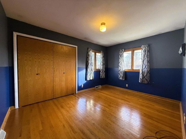 N88W17868 N Christman ROAD, Menomonee Falls, WI 53051