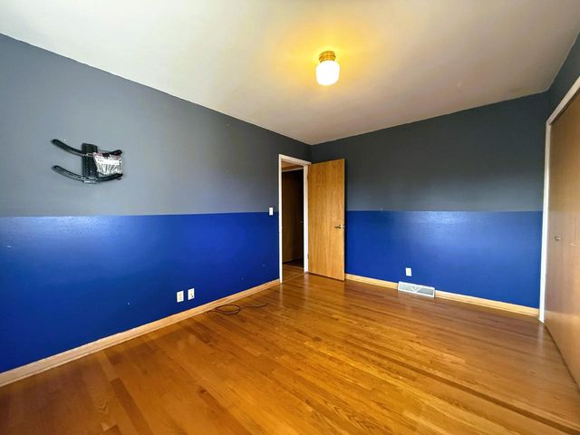 N88W17868 N Christman ROAD, Menomonee Falls, WI 53051