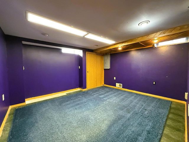 N88W17868 N Christman ROAD, Menomonee Falls, WI 53051