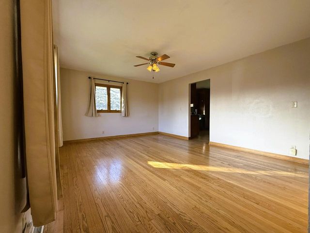 N88W17868 N Christman ROAD, Menomonee Falls, WI 53051