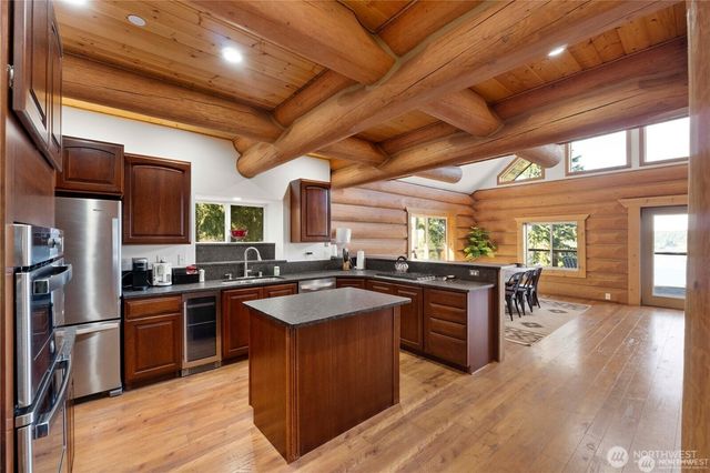 12508 Cole Point Drive, Anderson Island, WA 98303
