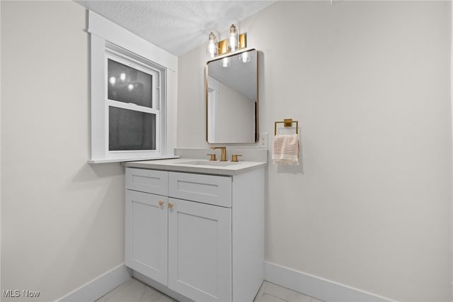 7421 Herman Avenue, Cleveland, OH 44102