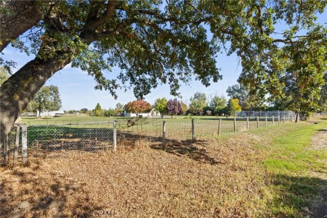 23004 Smith, Gerber, CA 96035