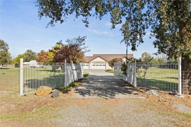 23004 Smith, Gerber, CA 96035