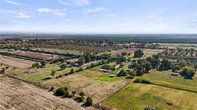 23004 Smith, Gerber, CA 96035