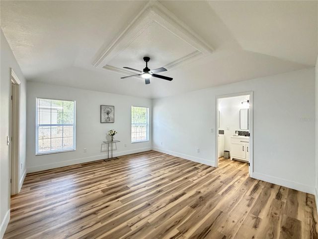 30 OLIVE CIRCLE LOOP, Ocala, FL 34472