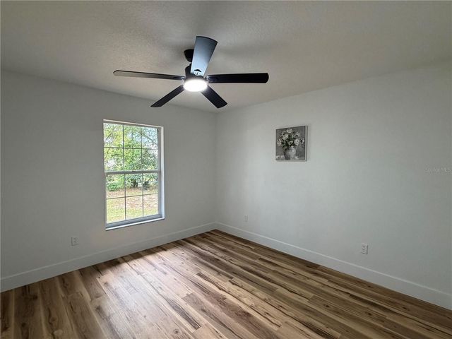 30 OLIVE CIRCLE LOOP, Ocala, FL 34472