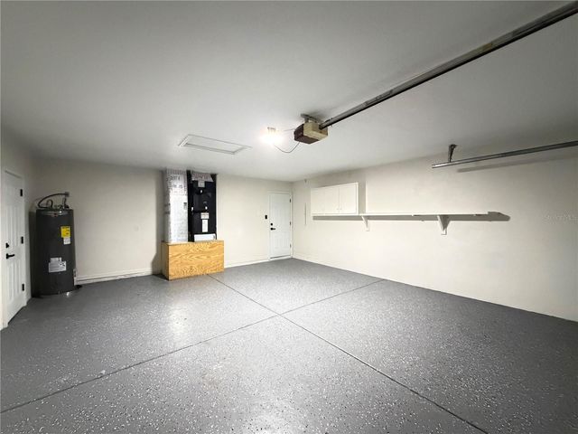 30 OLIVE CIRCLE LOOP, Ocala, FL 34472