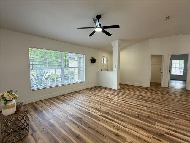 30 OLIVE CIRCLE LOOP, Ocala, FL 34472