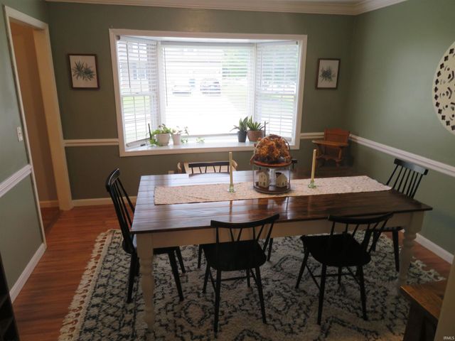 10040 Belmont Court, Evansville, IN 47711