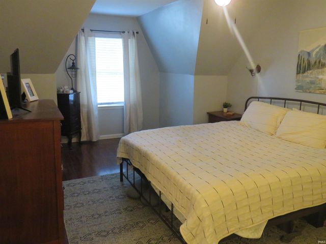 10040 Belmont Court, Evansville, IN 47711