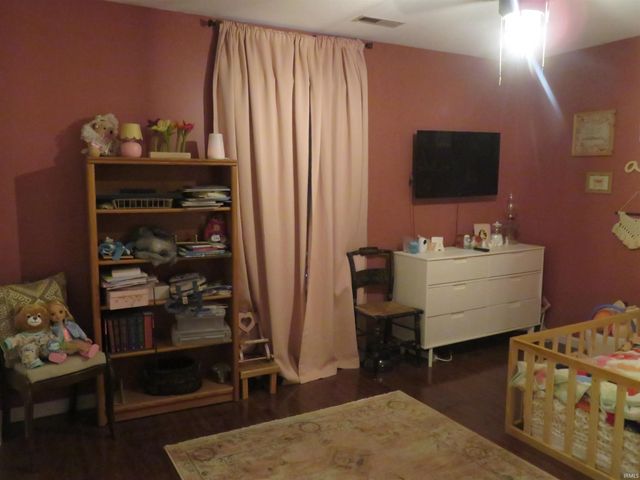 10040 Belmont Court, Evansville, IN 47711