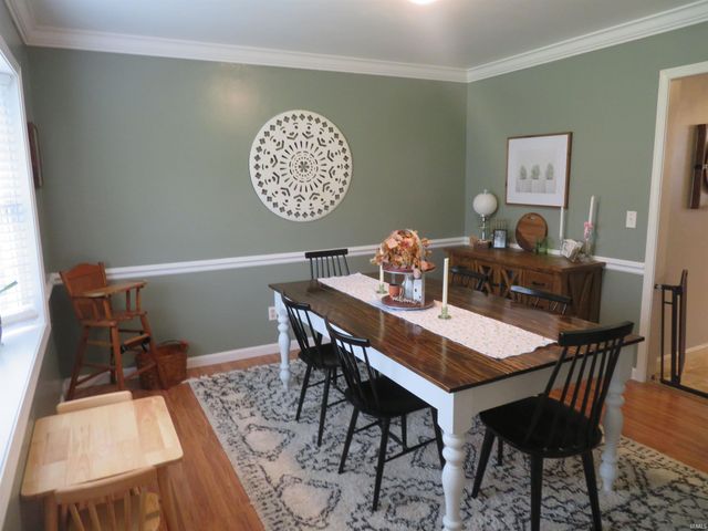 10040 Belmont Court, Evansville, IN 47711