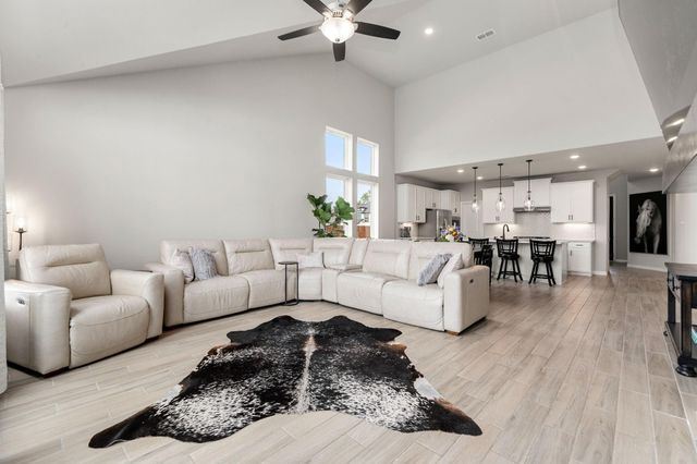 1835 Waters Branch Drive, Missouri City, TX 77459