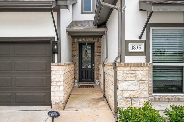 1835 Waters Branch Drive, Missouri City, TX 77459