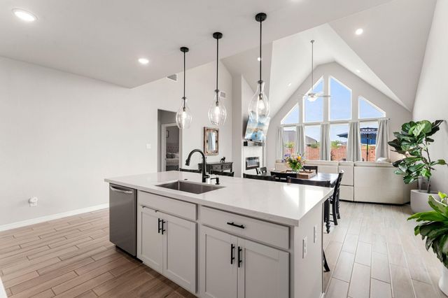 1835 Waters Branch Drive, Missouri City, TX 77459