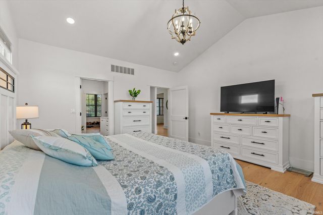 18607 Fontana Drive, South Bend, IN 46637
