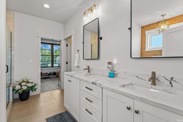 18607 Fontana Drive, South Bend, IN 46637