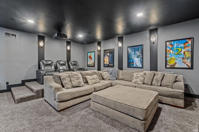 18607 Fontana Drive, South Bend, IN 46637