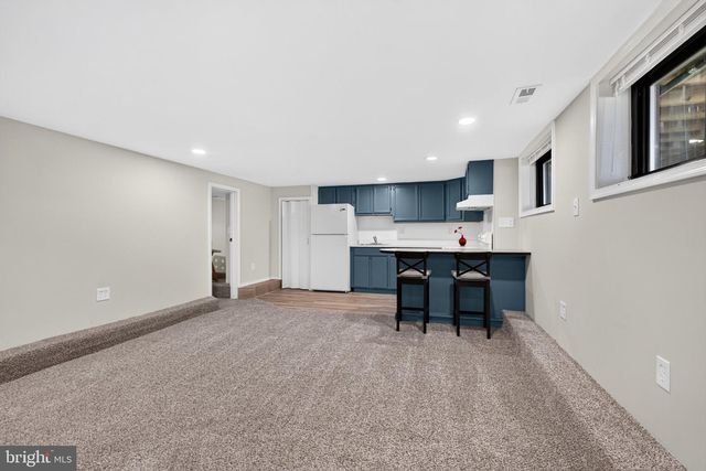 336 RIVERSIDE DR, Essex, MD 21221