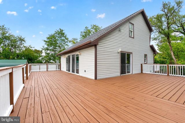 336 RIVERSIDE DR, Essex, MD 21221