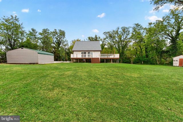336 RIVERSIDE DR, Essex, MD 21221